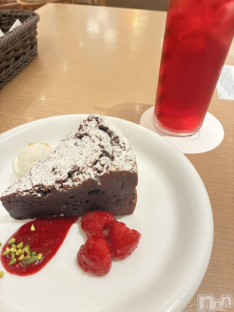 ��Į���ʥå��������륺�С�L'asile(�饸����) ����7��15���̥�֥����ֿ����֡�