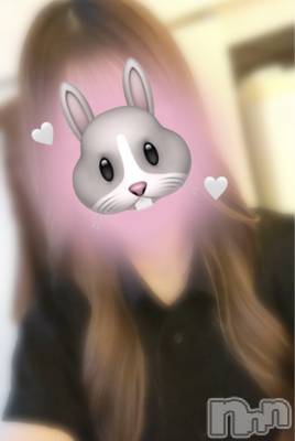 りあ(19) 身長159cm、スリーサイズB().W.H。新潟メンズエステ MYIRO　-マイロ-(マイロ)在籍。