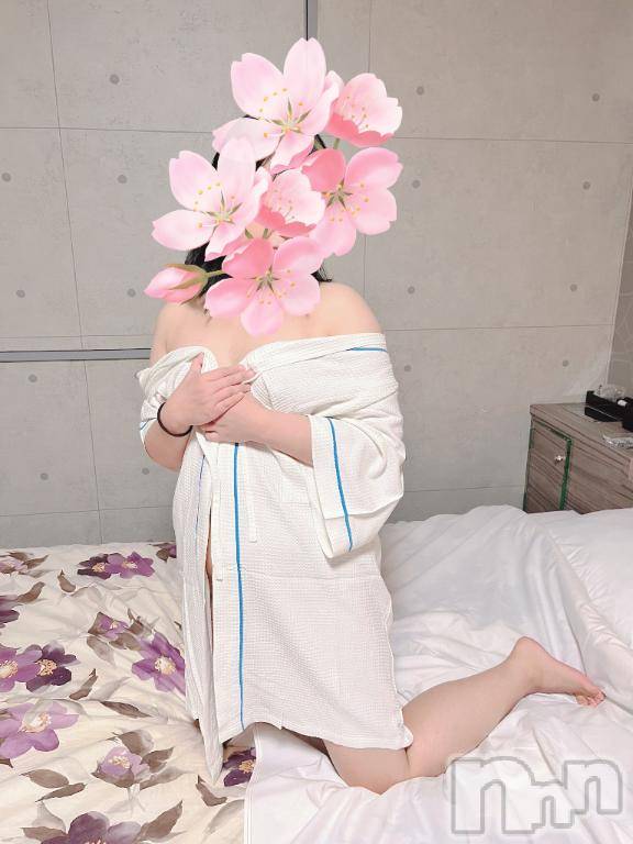 長岡人妻デリヘルBIANCA～主人の知らない私～長岡店(ビアンカナガオカテン) 青柳　れい(36)の4月18日写メブログ「花びら🌸」