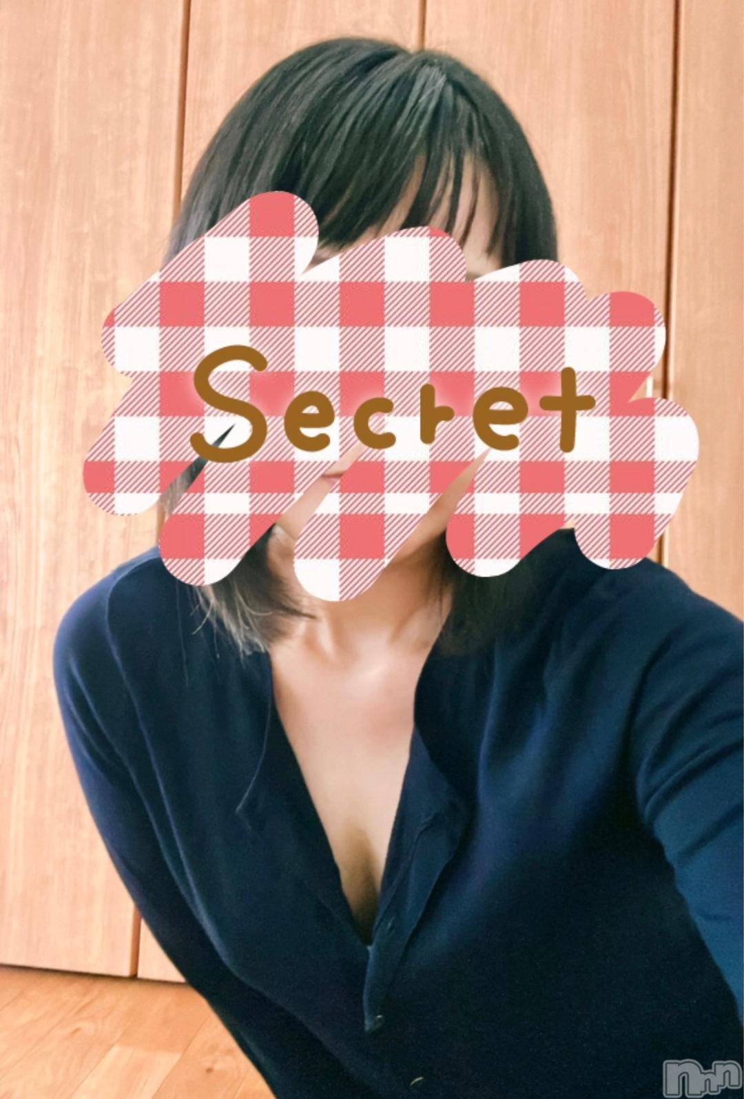 長岡人妻デリヘルBIANCA～主人の知らない私～長岡店(ビアンカナガオカテン)青柳　れい(36)の2024年11月13日写メブログ「明日、紅葉狩りしませんか🍁」