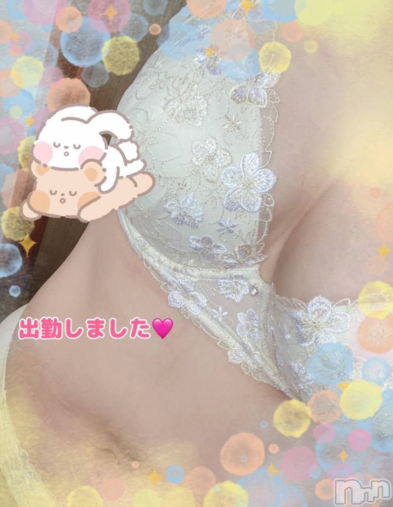 上越デリヘル上越最安値！奥様Deli急便(ジョウエツサイヤスネ！オクサマデリキュウビン) 新人　るいか(26)の8月28日写メブログ「出勤しました🐬🩷」
