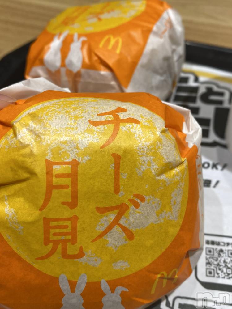 上越デリヘル上越最安値！奥様Deli急便(ジョウエツサイヤスネ！オクサマデリキュウビン) 新人　るいか(26)の10月20日写メブログ「秋～」