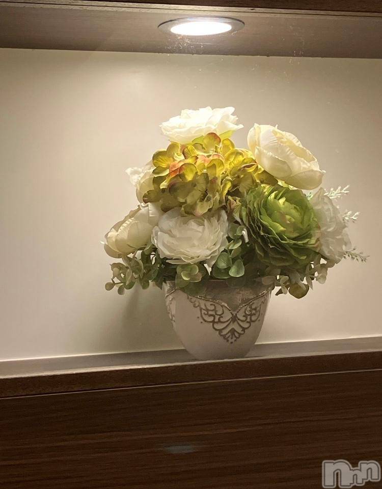 新潟人妻デリヘル新潟人妻デリバリーヘルス 下心 ～したごころ～(シタゴコロ) 渚奥様(35)の10月24日写メブログ「こんにちは」