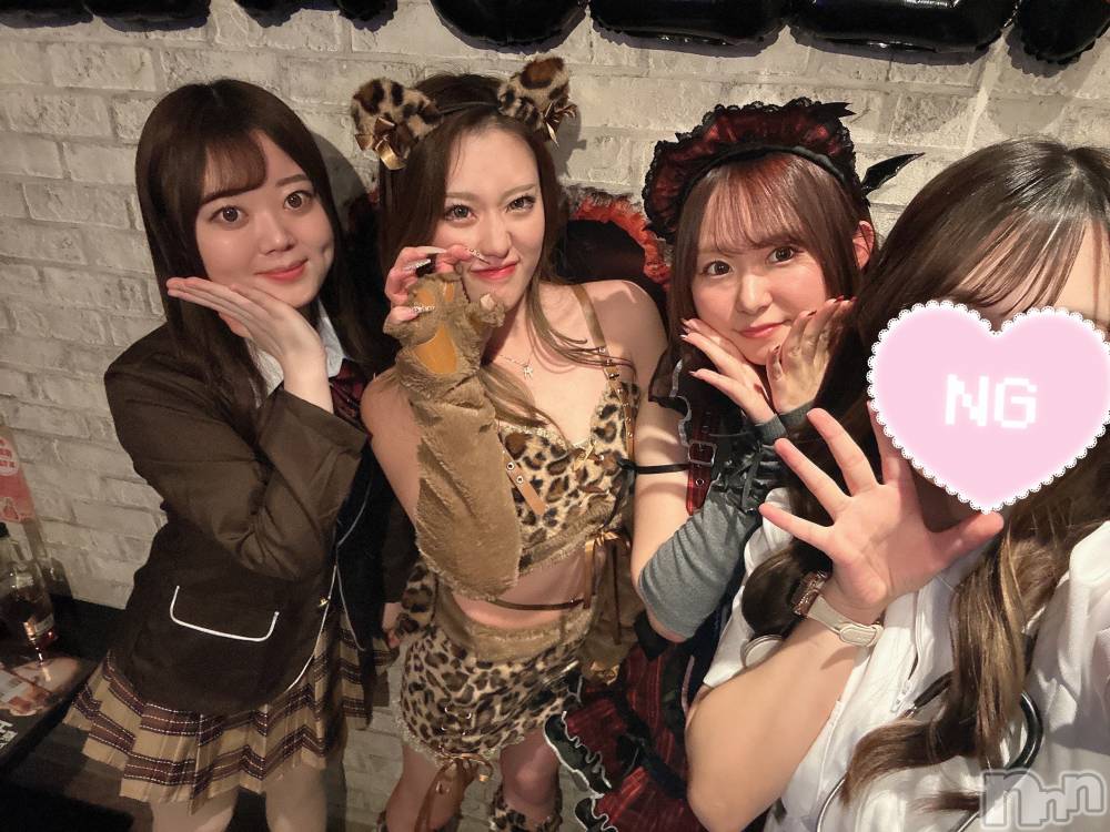 新潟駅前スナック・ガールズバーGirls Bar Bacchus新潟駅前店(バッカスエキマエテン) くれあの10月31日写メブログ「保養🎃💞」