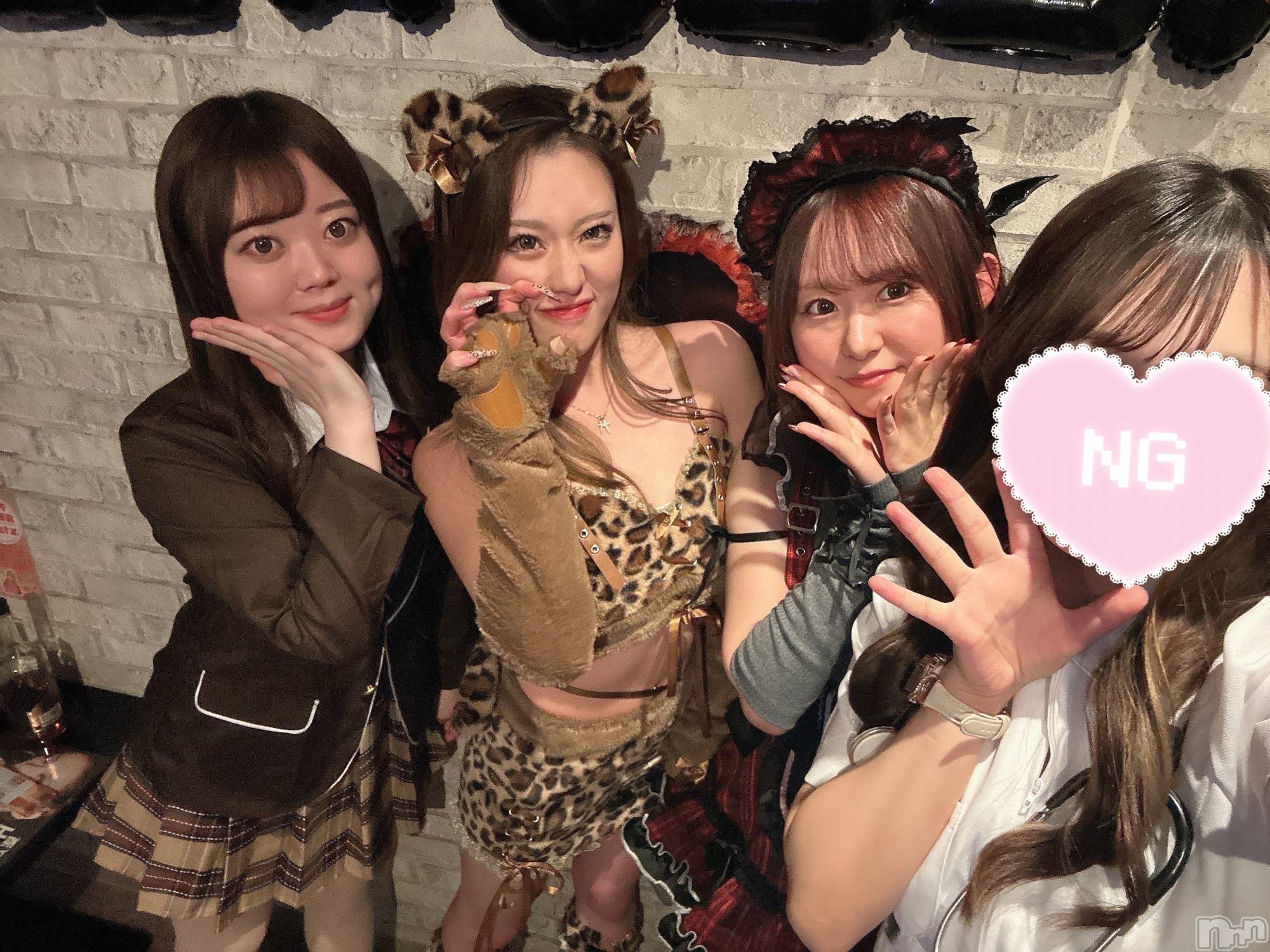 新潟駅前スナック・ガールズバーGirls Bar Bacchus新潟駅前店(バッカスエキマエテン) の2025年10月31日写メブログ「保養🎃💞」