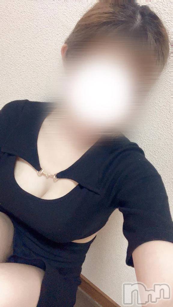 三条デリヘル新潟デリヘル倶楽部　三条店(ニイガタデリヘルクラブ　サンジョウテン)らら(19)の2025年8月28日写メブログ「お昼の私に会えるのは特別かも♡」