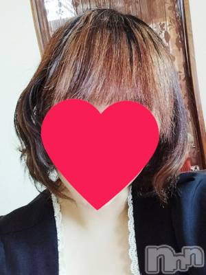 みその 『透き通る白い肌』