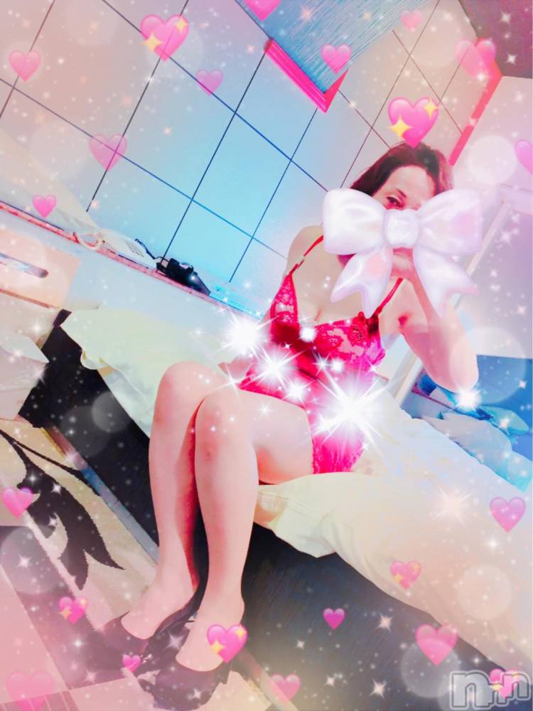 上田発人妻デリヘル人妻華道 上田店(ヒトヅマハナミチウエダテン) 【熟女】ももえ(60)の10月23日写メブログ「☔️上がり明るい空に」