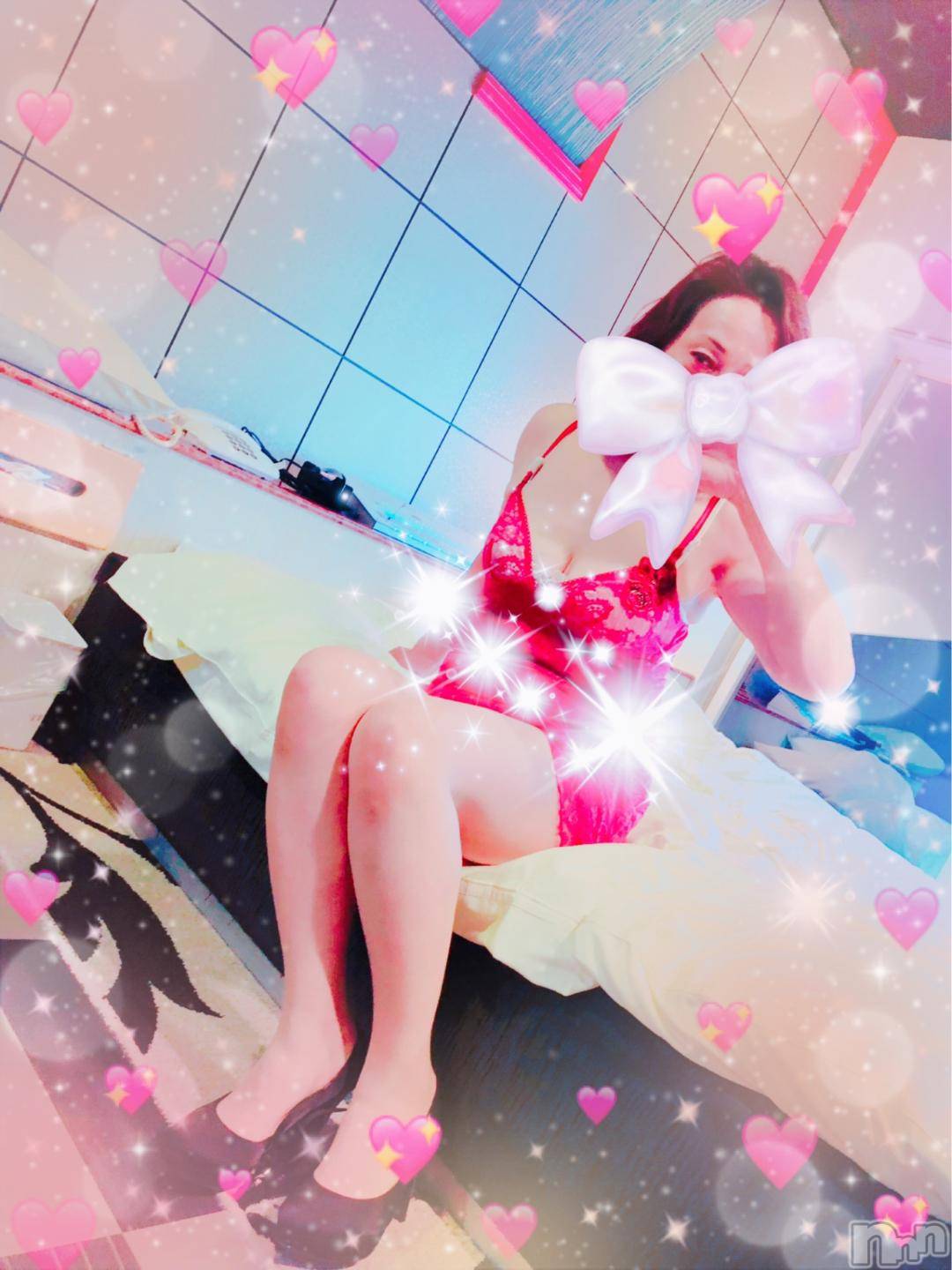 上田発人妻デリヘル人妻華道 上田店(ヒトヅマハナミチウエダテン)【熟女】ももえ(60)の2024年10月23日写メブログ「☔️上がり明るい空に」