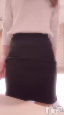 新潟デリヘル Melt(メルト) めぐ(30)の1月1日動画「今年もよろしくお願いします♡」