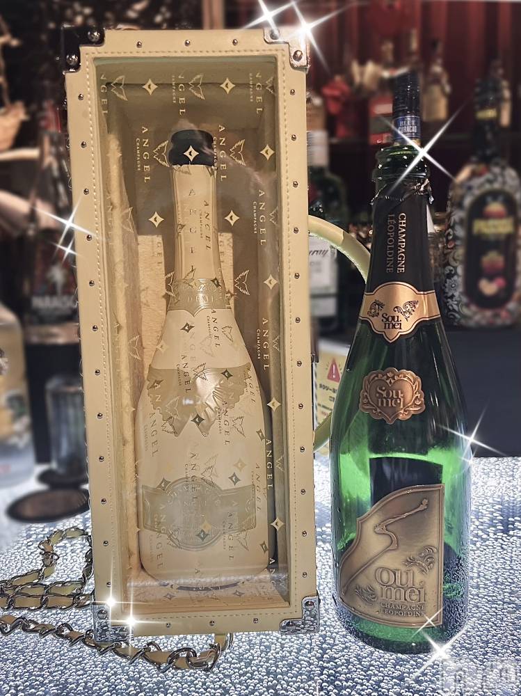 ��ë����Х��顦�����CLUB��Paladin(����֡��ѥ�ǥ���) ����� ���ꤵ��12��26���̥�֥����֥��ꥹ�ޥ��ץ쥼���🙈✨��