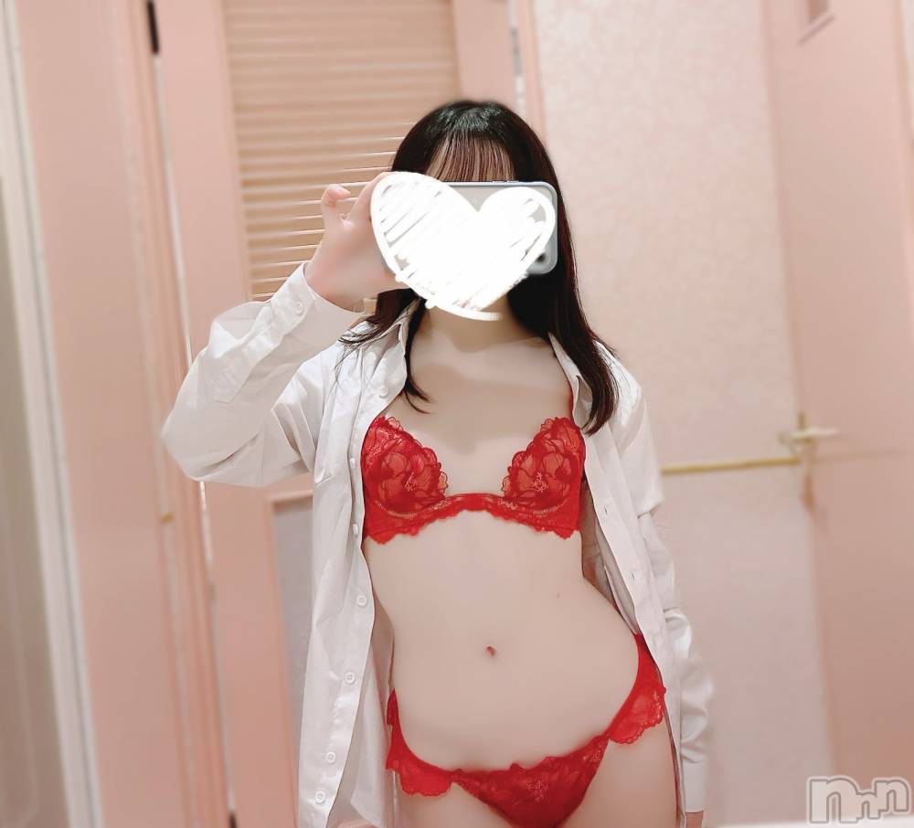 新潟デリヘルOffice Amour(オフィスアムール) あまね/ヘルス課(24)の11月21日写メブログ「「ミスミソウ」」