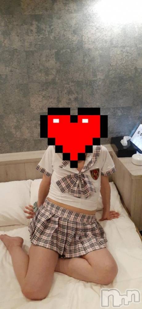 新潟デリヘル熟女の風俗 最終章(ジュクジョノフウゾクサイシュウショウ) ひな(38)の3月24日写メブログ「深夜のえちえち、する？❤️」