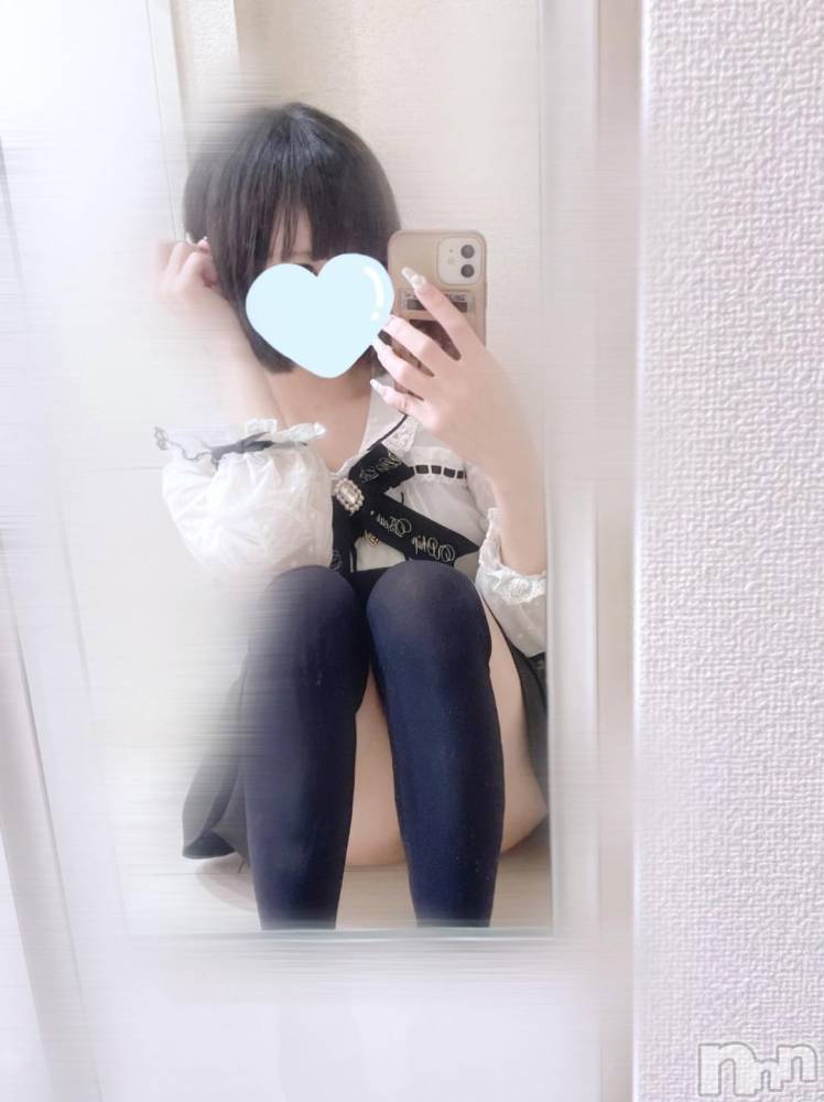 長岡デリヘル純・無垢(ジュンムク) さく☆プラチナ(21)の10月28日写メブログ「🔞エッチなところぺろぺろタイム🔞」