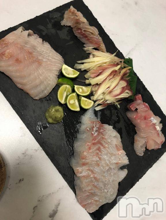 長岡デリヘル奥様特急 長岡店(オクサマトッキュウナガオカテン) るなん(32)の10月25日写メブログ「釣りーー！！」