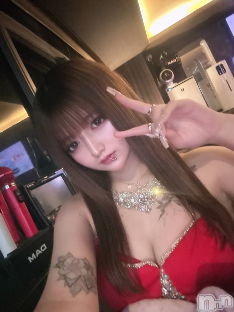 ƲХ顦Lounge Veranda(饦󥸥٥) ޤ25ֽ̥֥жФޤ