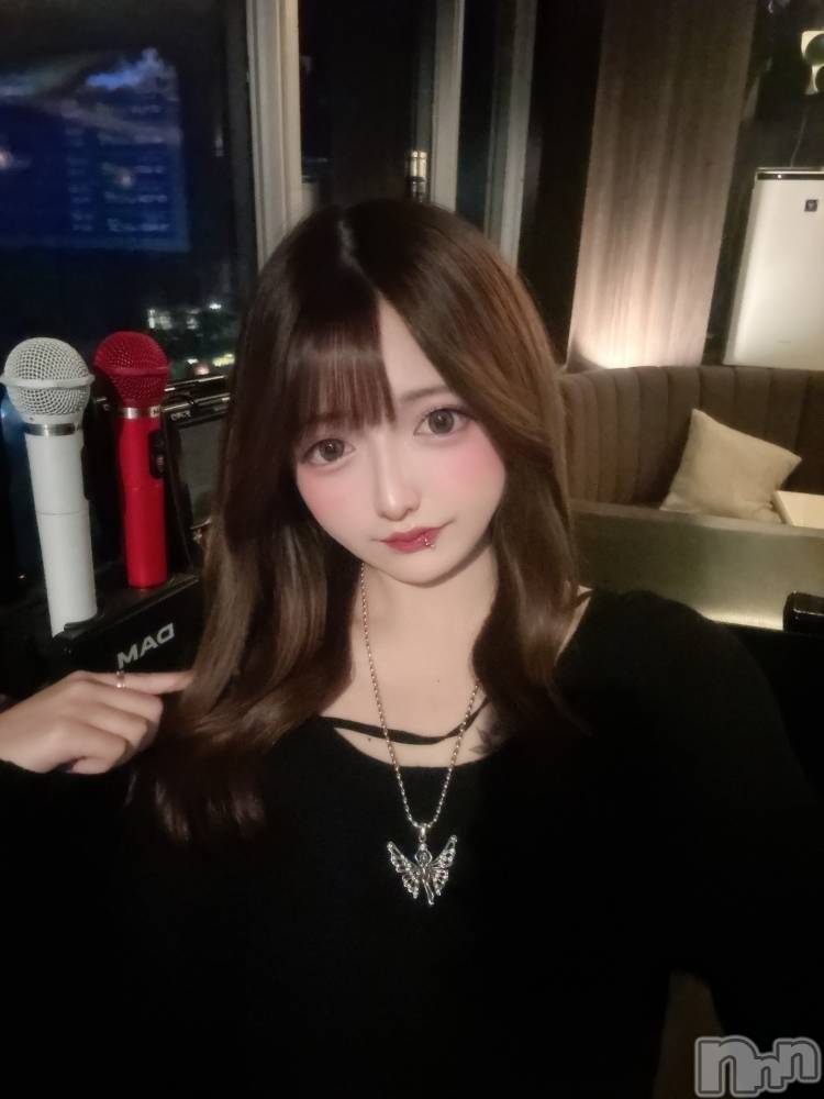 ƲХ顦Lounge Veranda(饦󥸥٥) ޤ527ֽ̥֥жФޤ