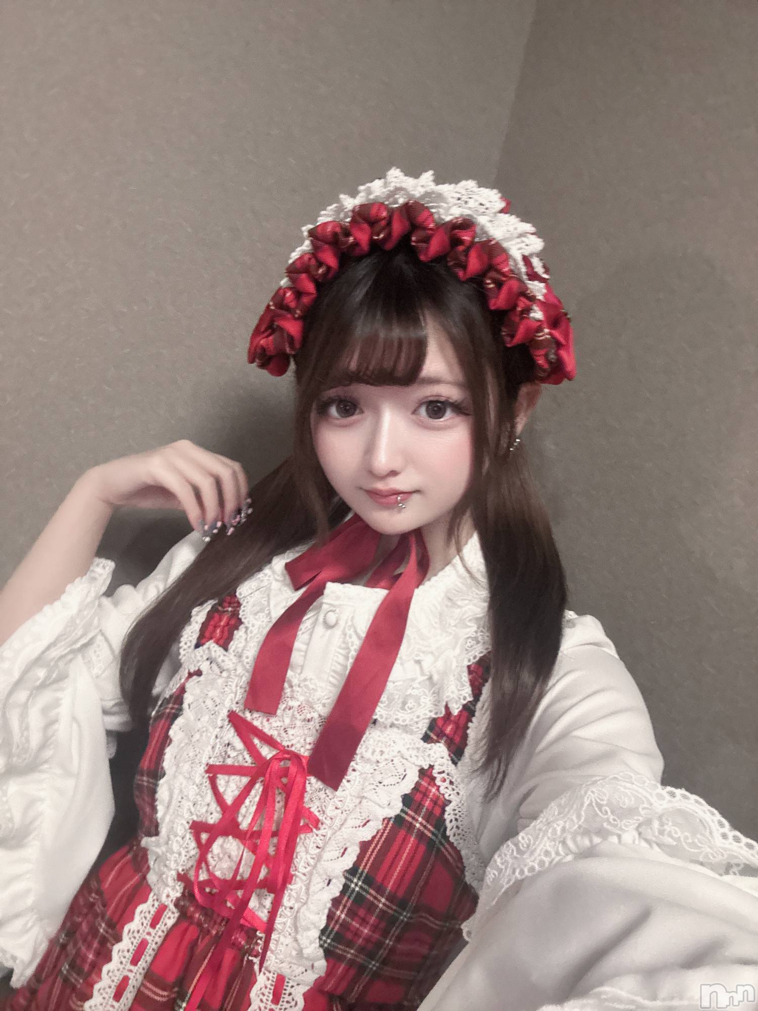 ƲХ顦Lounge Veranda(饦󥸥٥) 2025ǯ315ֽ̥֥жС