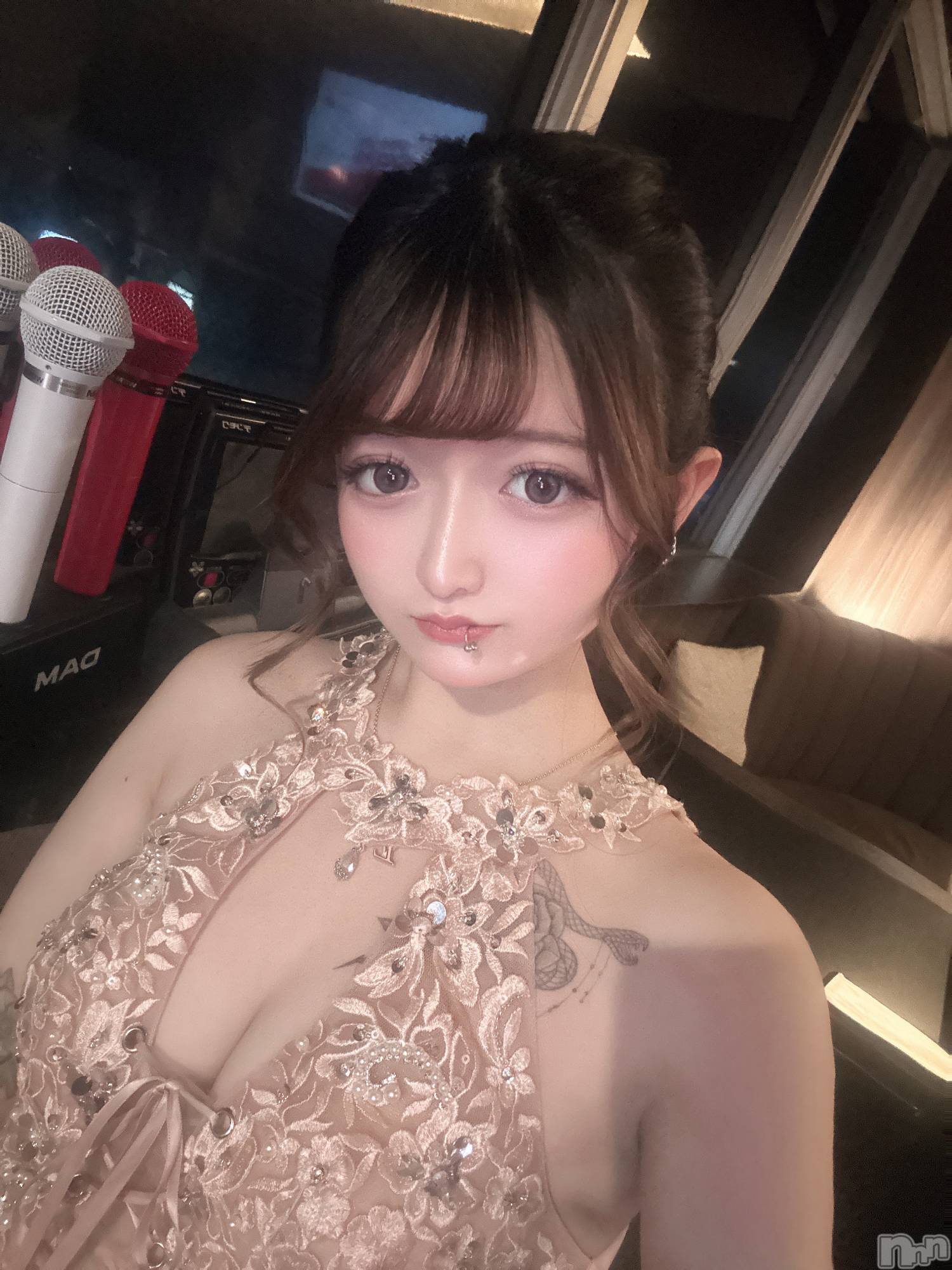 ƲХ顦Lounge Veranda(饦󥸥٥) 2025ǯ49̵̥֥̤˰ߤ٤ޤ