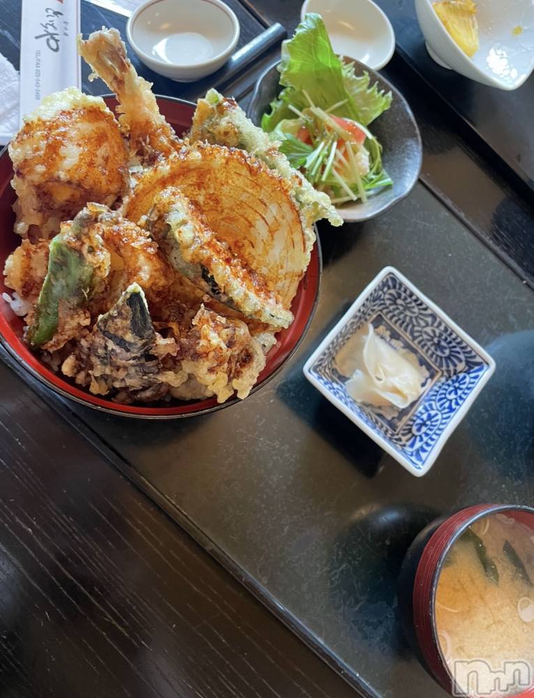 ƲХ顦Lounge Veranda(饦󥸥٥) 910ֽ̥֥жФǡ