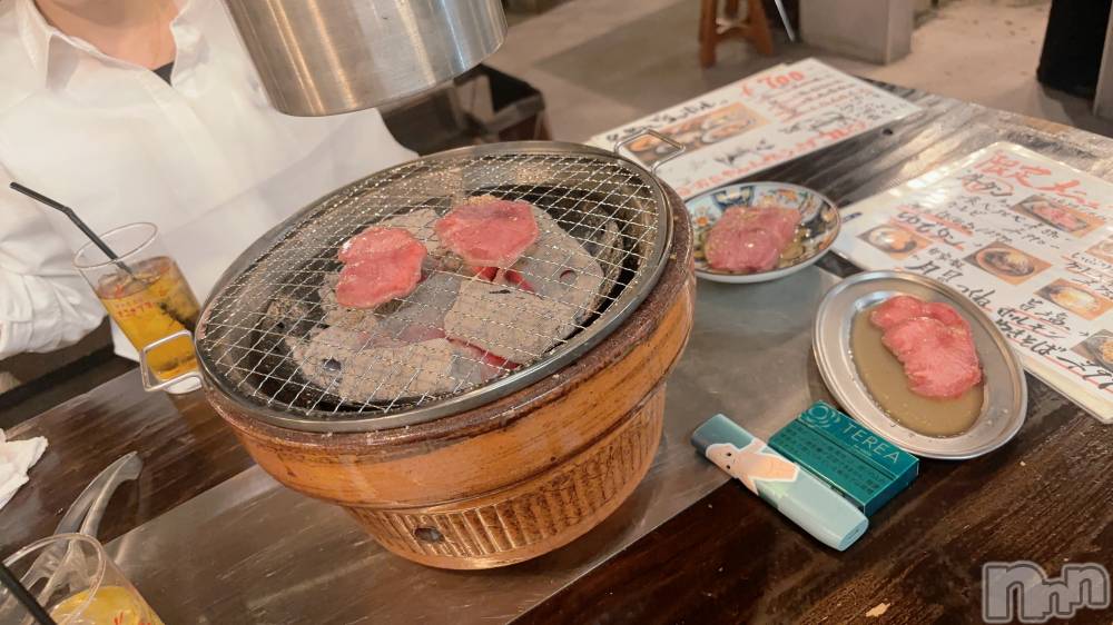 ƲХ顦Lounge Veranda(饦󥸥٥) 1016ֽ̥֥жФǤ