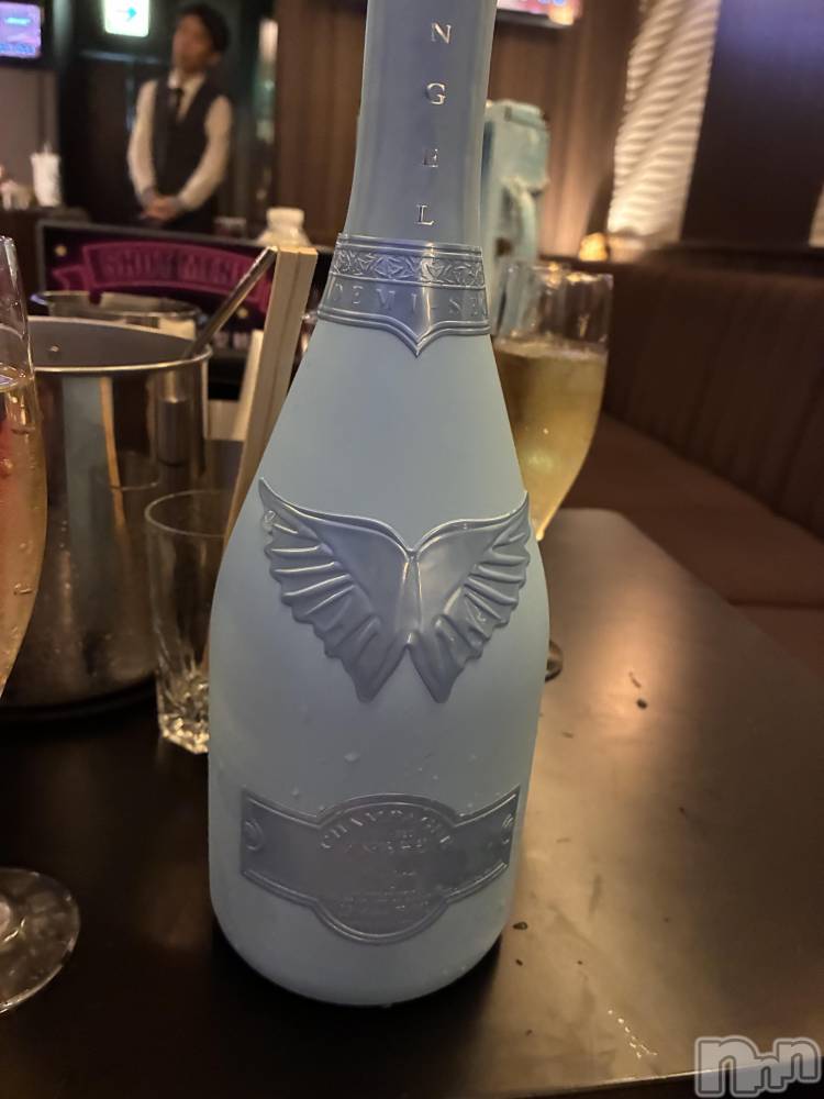 ��Ʋ����Х��顦�����Lounge Veranda(�饦�󥸥٥���) ����7��3���̥�֥����֤����