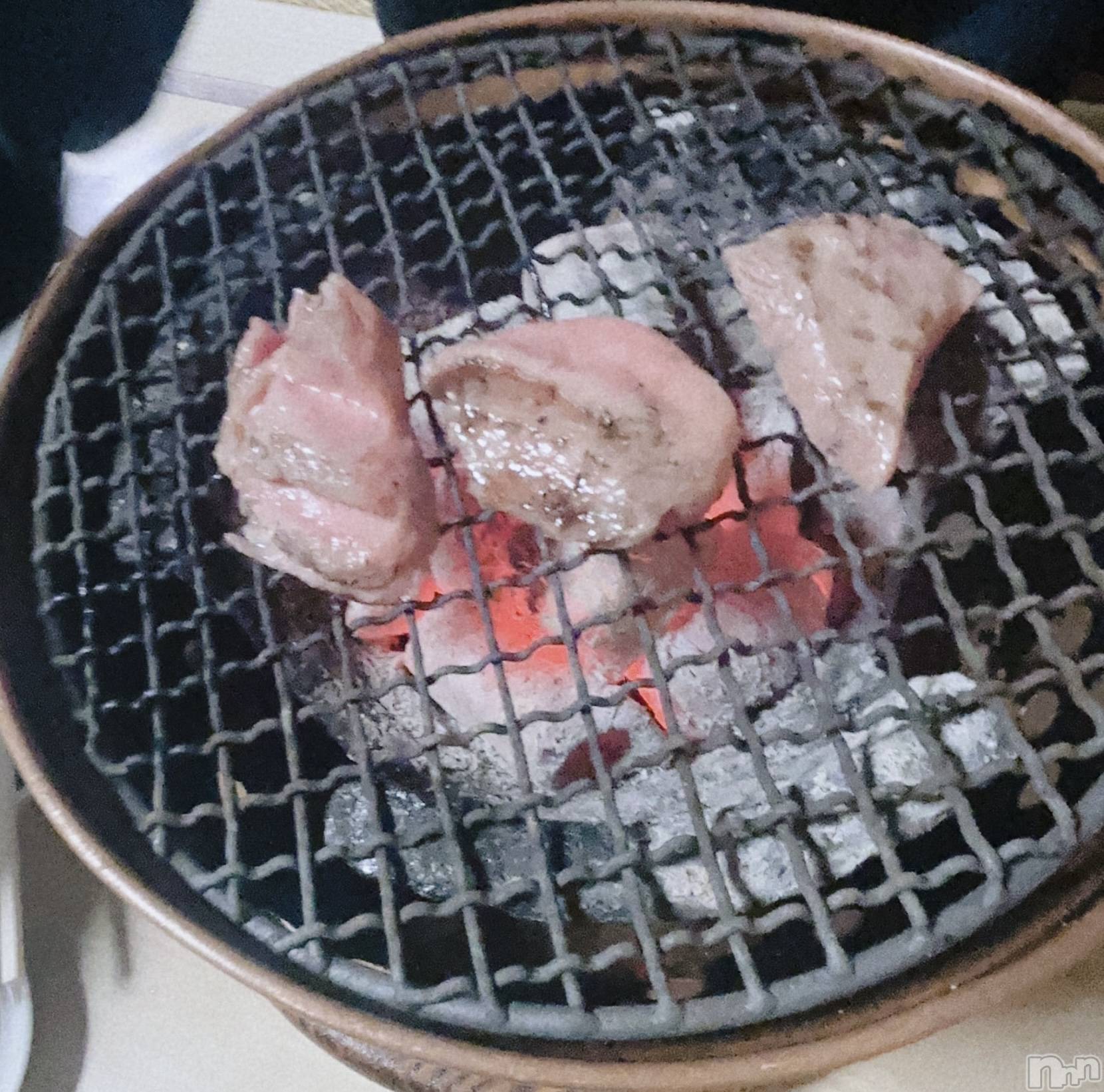 ƲХ顦Lounge Veranda(饦󥸥٥) 2024ǯ1015ֽ̥֥жФǡ