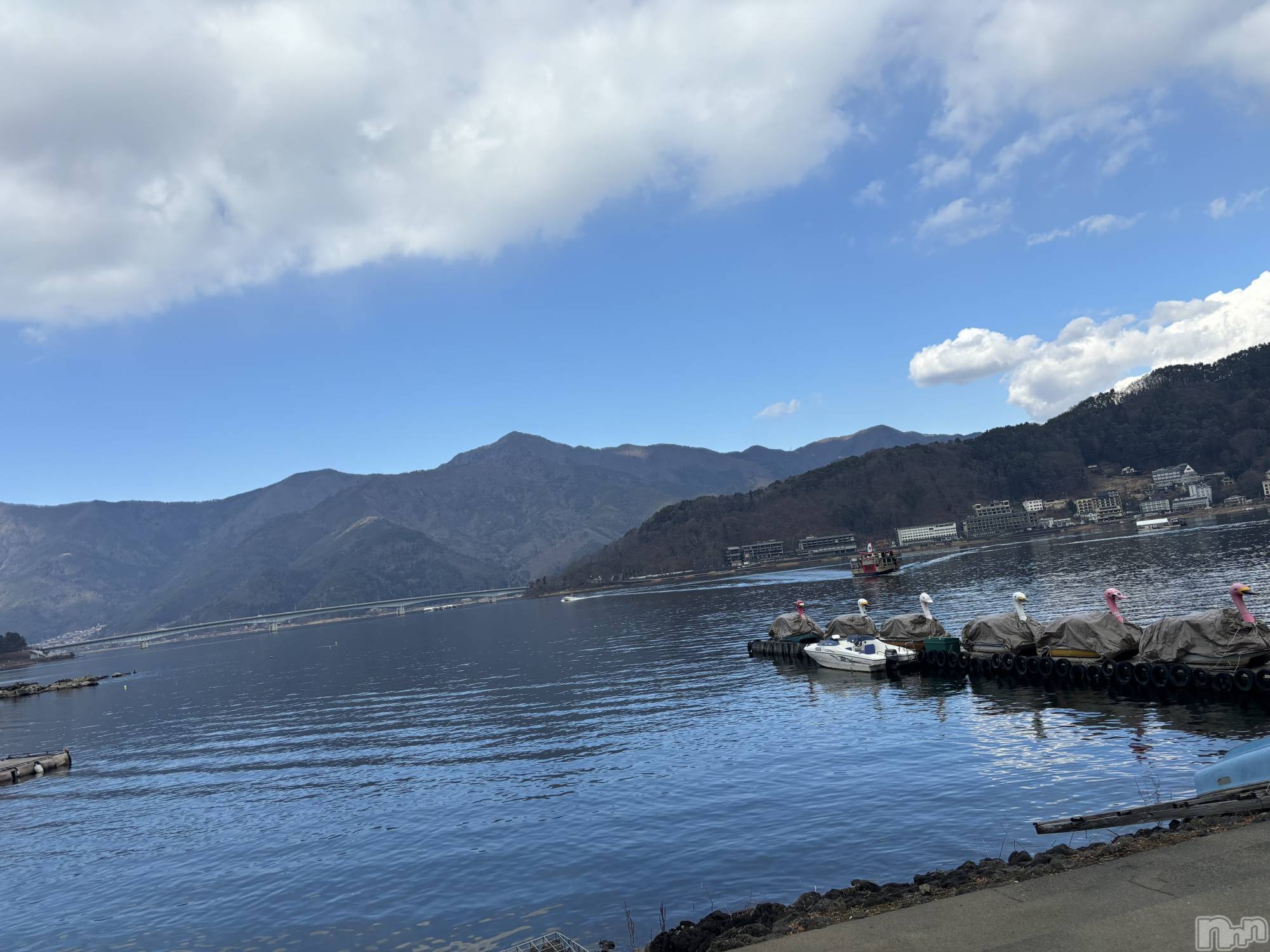 ƲХ顦Lounge Veranda(饦󥸥٥) 2025ǯ125ֽ̥֥жФƤޡ