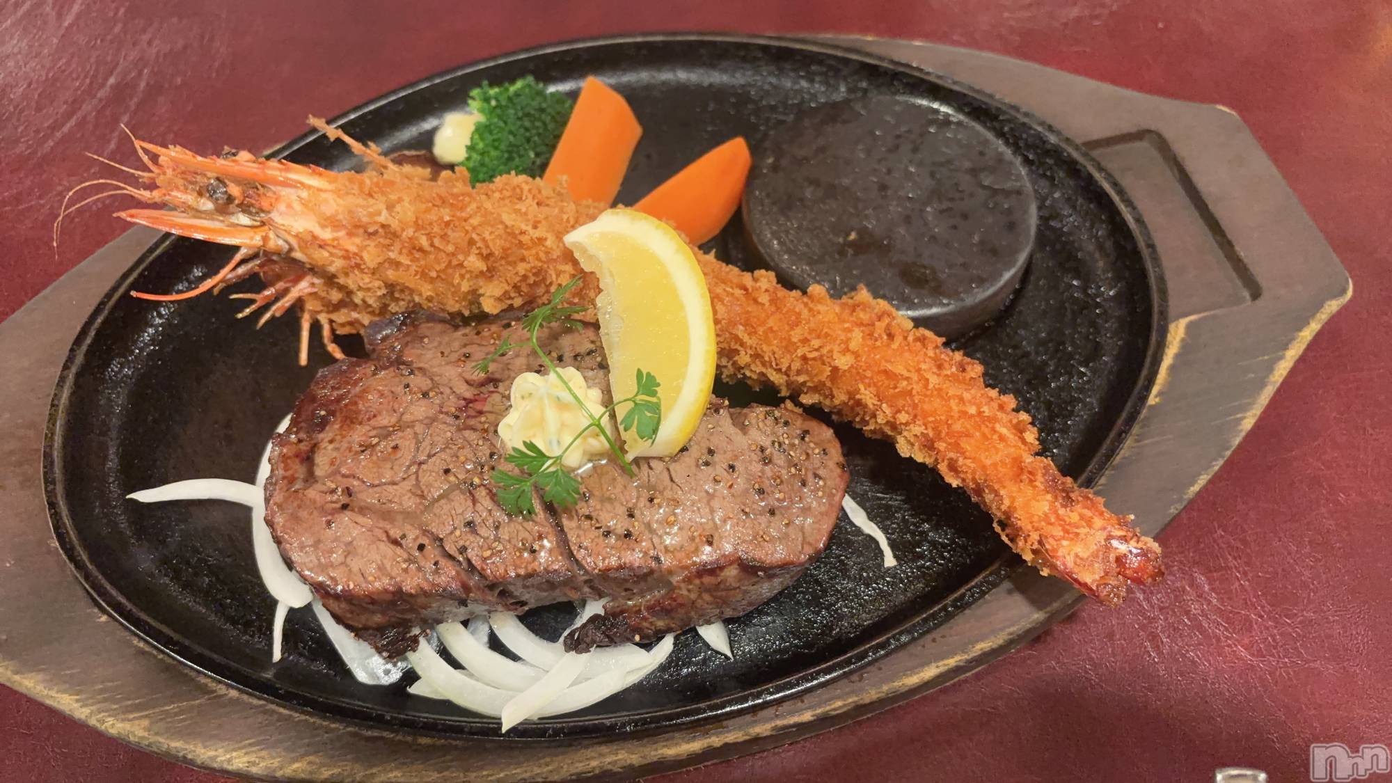 ƲХ顦Lounge Veranda(饦󥸥٥) 2025ǯ327ֽ̥֥жФƤޤ