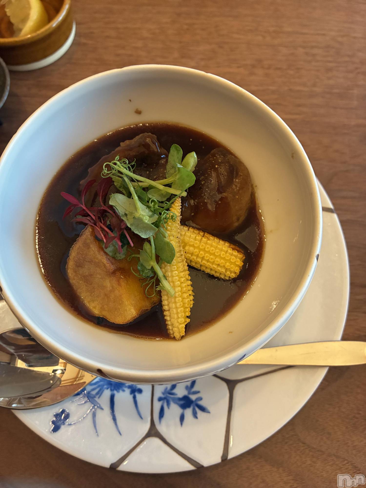 ƲХ顦Lounge Veranda(饦󥸥٥) 2025ǯ711̥֥֤