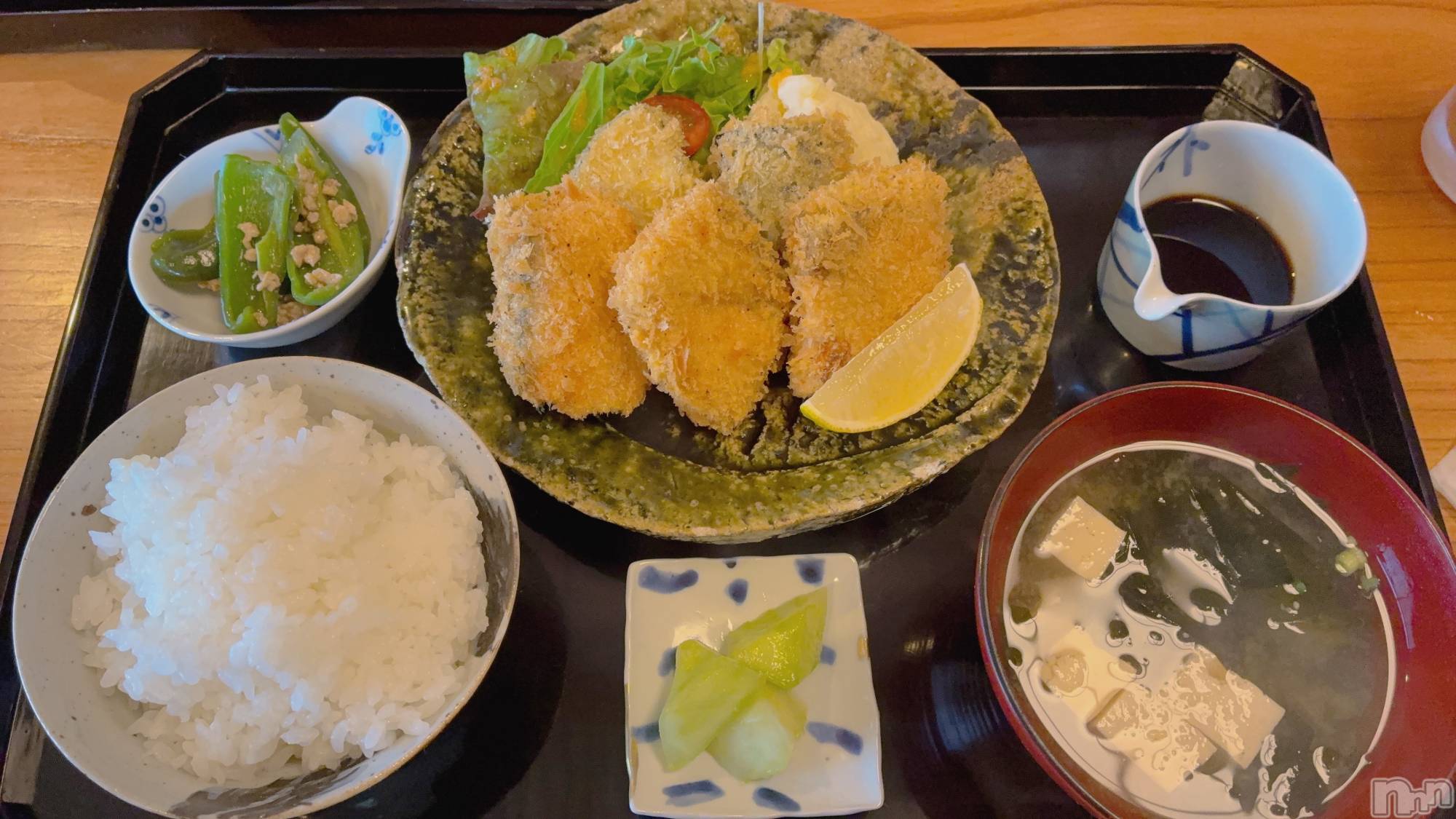 ƲХ顦Lounge Veranda(饦󥸥٥) 2025ǯ102̥֥֤