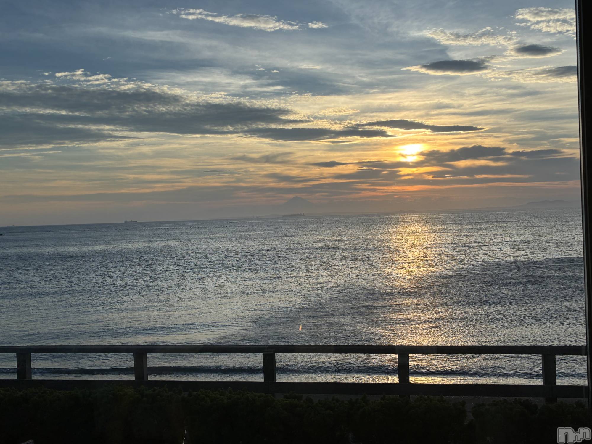 ƲХ顦Lounge Veranda(饦󥸥٥) 2025ǯ126̥֥֤