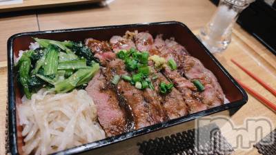 ƲХ顦Lounge Veranda(饦󥸥٥) 128ֽ̥֥жФƤޤ
