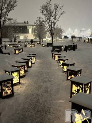 ƲХ顦Lounge Veranda(饦󥸥٥) 213ֽ̥֥жФƤޤա