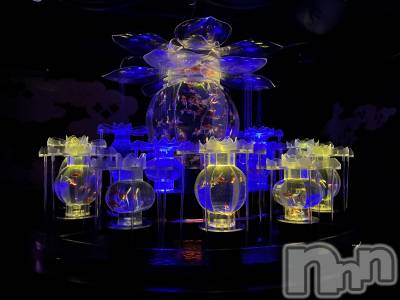 ƲХ顦Lounge Veranda(饦󥸥٥) 52ֽ̥֥жФƤޤ