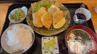 ƲХ顦Lounge Veranda(饦󥸥٥) 102̥֥֤