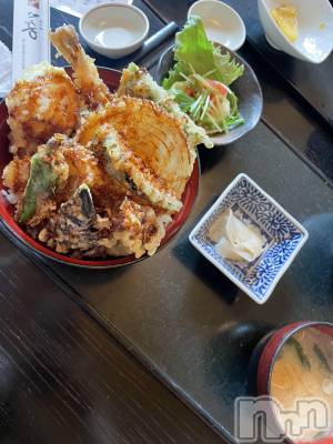 ��Ʋ����Х��顦�����Lounge Veranda(�饦�󥸥٥���) ����5��4���̥�֥����֤����