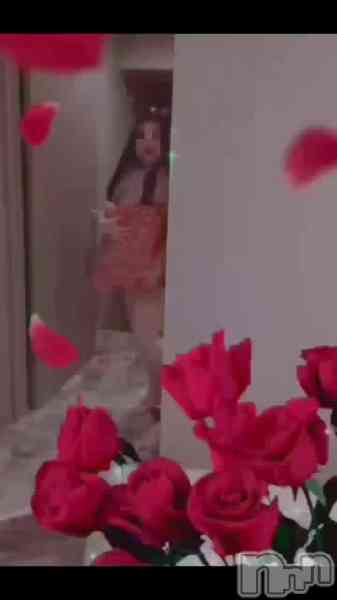 ゆみの動画 💝明日(土)20：00から出勤します🍒