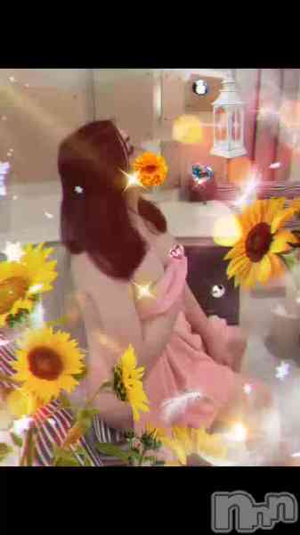 ゆみの動画 💝本日18：00から出勤します🍍