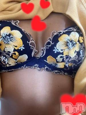 新潟人妻デリヘル 新潟人妻デリバリーヘルス 下心 ～したごころ～(シタゴコロ) 蘭(らん)奥様(39)の4月9日写メブログ「夜は、寒くなるのかな🥹⁉️一緒に暖まろ❤️」