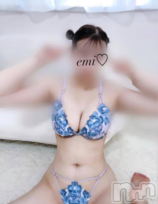 新潟風俗エステMelt(メルト)えみ(22)の2024年10月5日写メブログ「生理前の発情期発散させて？😳❤️」