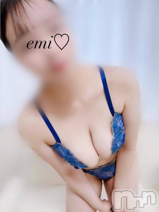 新潟風俗エステMelt(メルト)えみ(22)の2024年10月12日写メブログ「月に1度のムラムラ期////❤️」