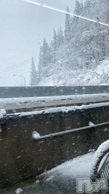 長岡デリヘル BIANCA～主人の知らない私～長岡店(ビアンカナガオカテン) 清家　るみな(43)の12月22日写メブログ「新幹線の中から♡」