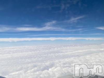 長岡デリヘル BIANCA～主人の知らない私～長岡店(ビアンカナガオカテン) 清家　るみな(43)の5月31日写メブログ「雲の上から☁️🐬」