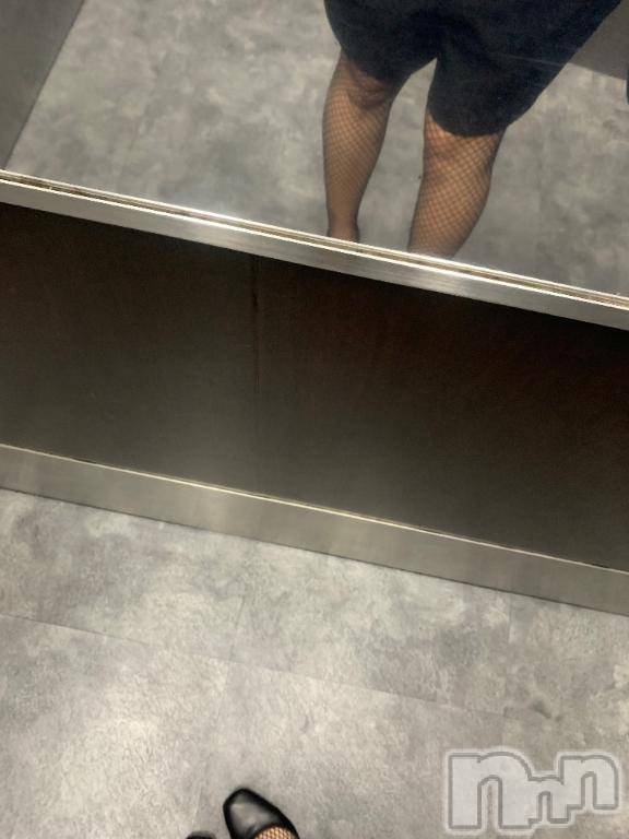 松本発デリヘル松本人妻隊(マツモトヒトヅマタイ)ゆきね(31)の2025年11月7日写メブログ「🍬お礼　松本ビジホＩさま🍬」