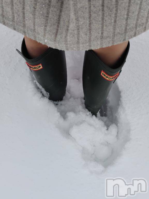 上越デリヘルHONEY(ハニー) みさき(♪)(47)の2月8日写メブログ「雪掘り」