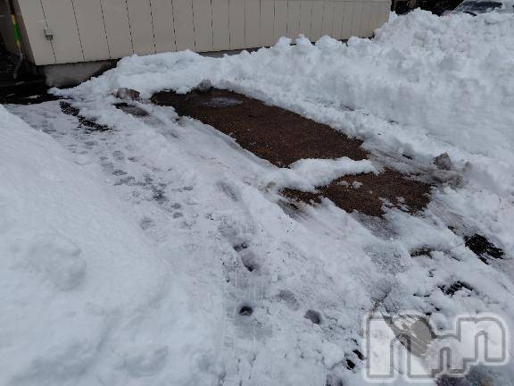 上越デリヘルHONEY(ハニー)みさき(♪)(47)の2026年1月24日写メブログ「今日の雪掘り」