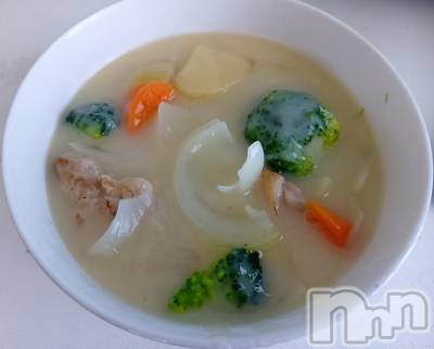 上越デリヘル HONEY(ハニー) みさき(♪)(47)の10月28日写メブログ「コトコト煮込んだー」