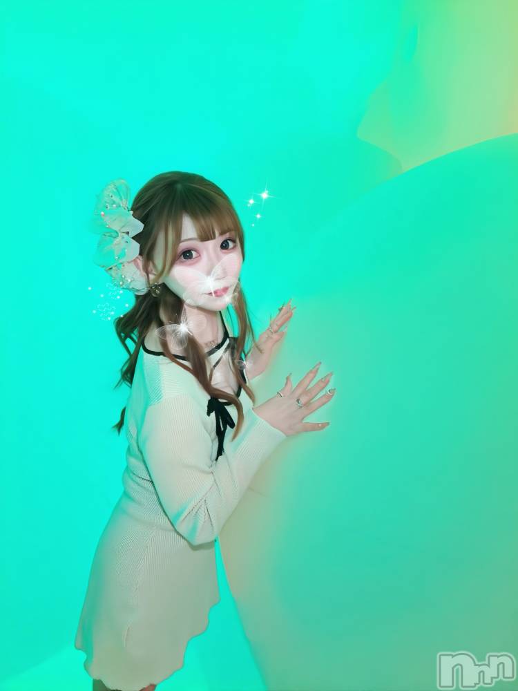 ���ܱ�������Х��顦�����CLUB FOUR LEAF(�ե����꡼��) ������12��17���̥�֥�����💚🤍🥝🍏🥒🌳🍃��