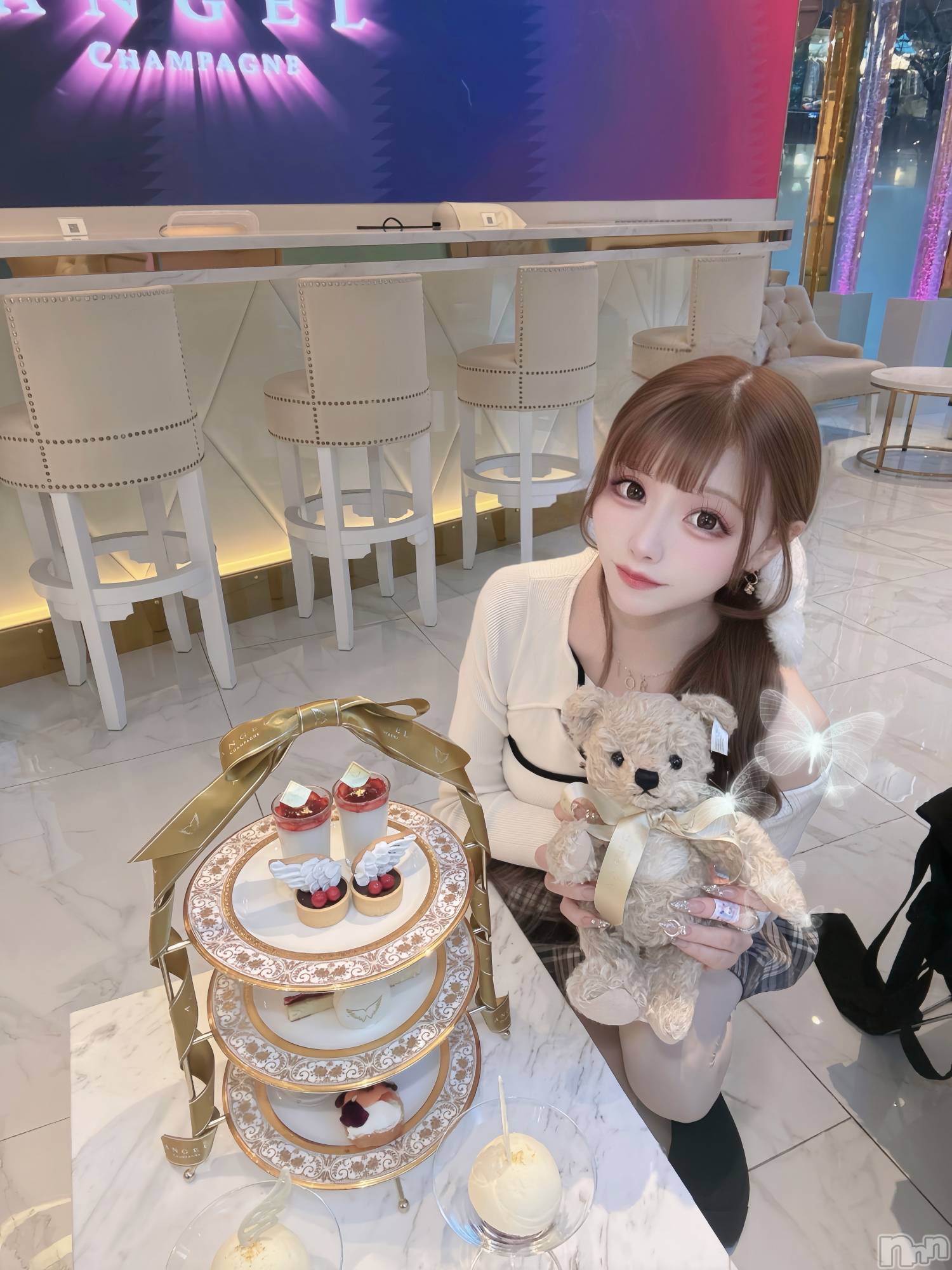 ���ܱ�������Х��顦�����CLUB FOUR LEAF(�ե����꡼��) ��2026ǯ1��25���̥�֥�����⟡. Angel champagne ໒꒱· �ߡ�